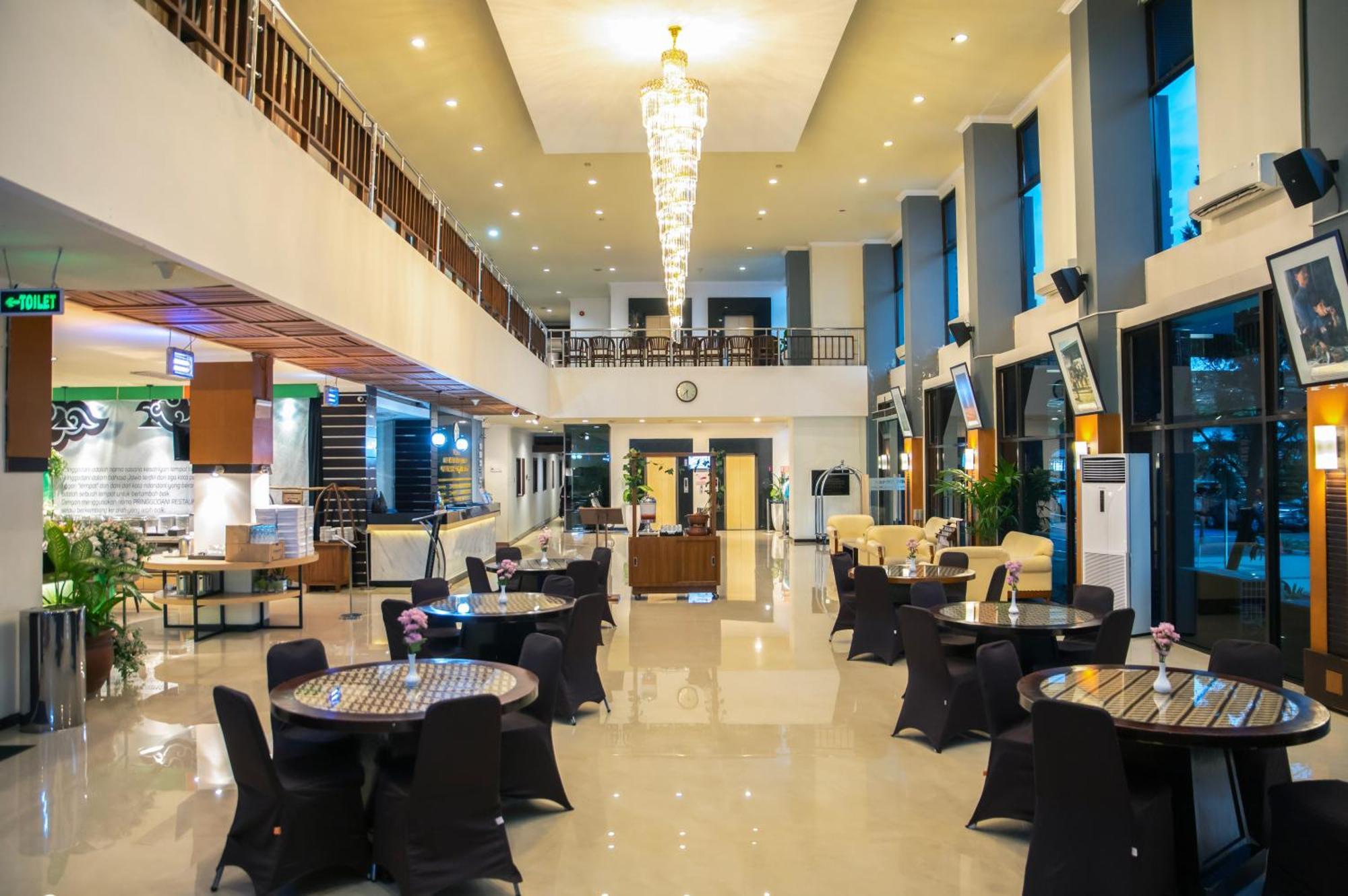 Mmugm Hotel Pakualaman Kültér fotó