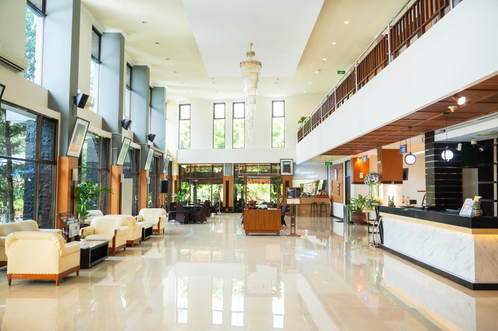 Mmugm Hotel Pakualaman Kültér fotó